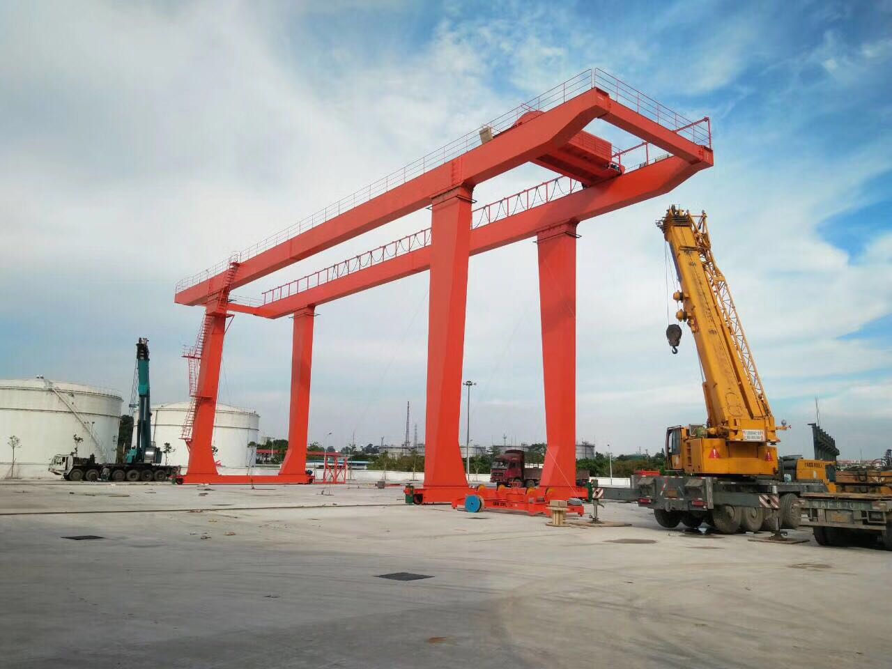 微信图片_20181009165253.jpg 重返历史现场:重建龙门吊的传奇故事