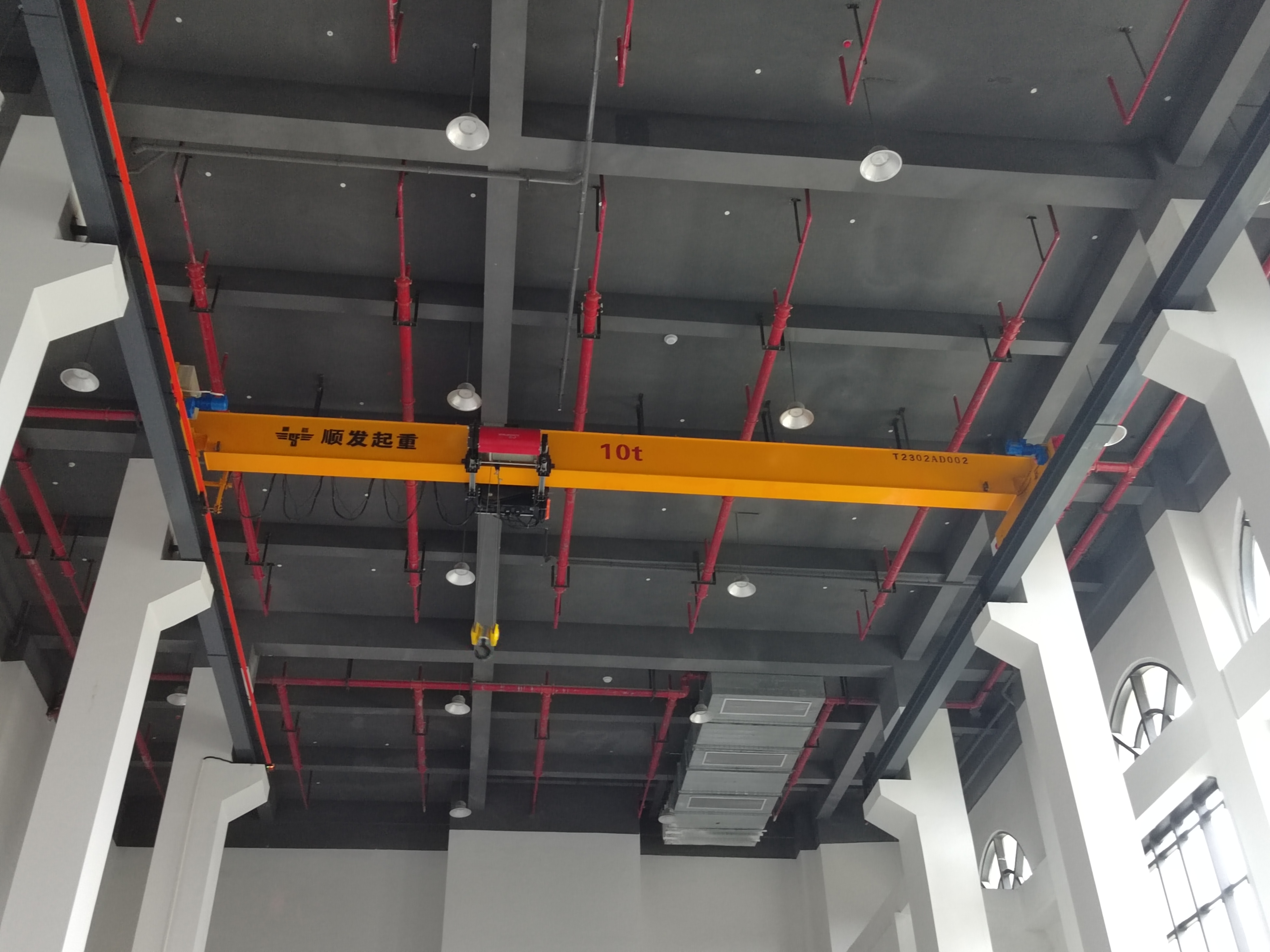 10t欧式单梁起重机.jpg 欧式起重机